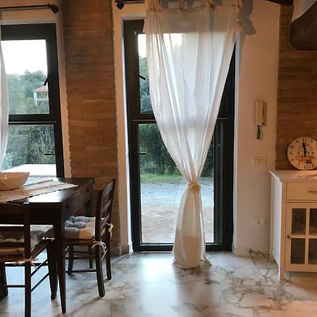 La Perla Tra Gli Ulivi Apartment Siena Luaran gambar