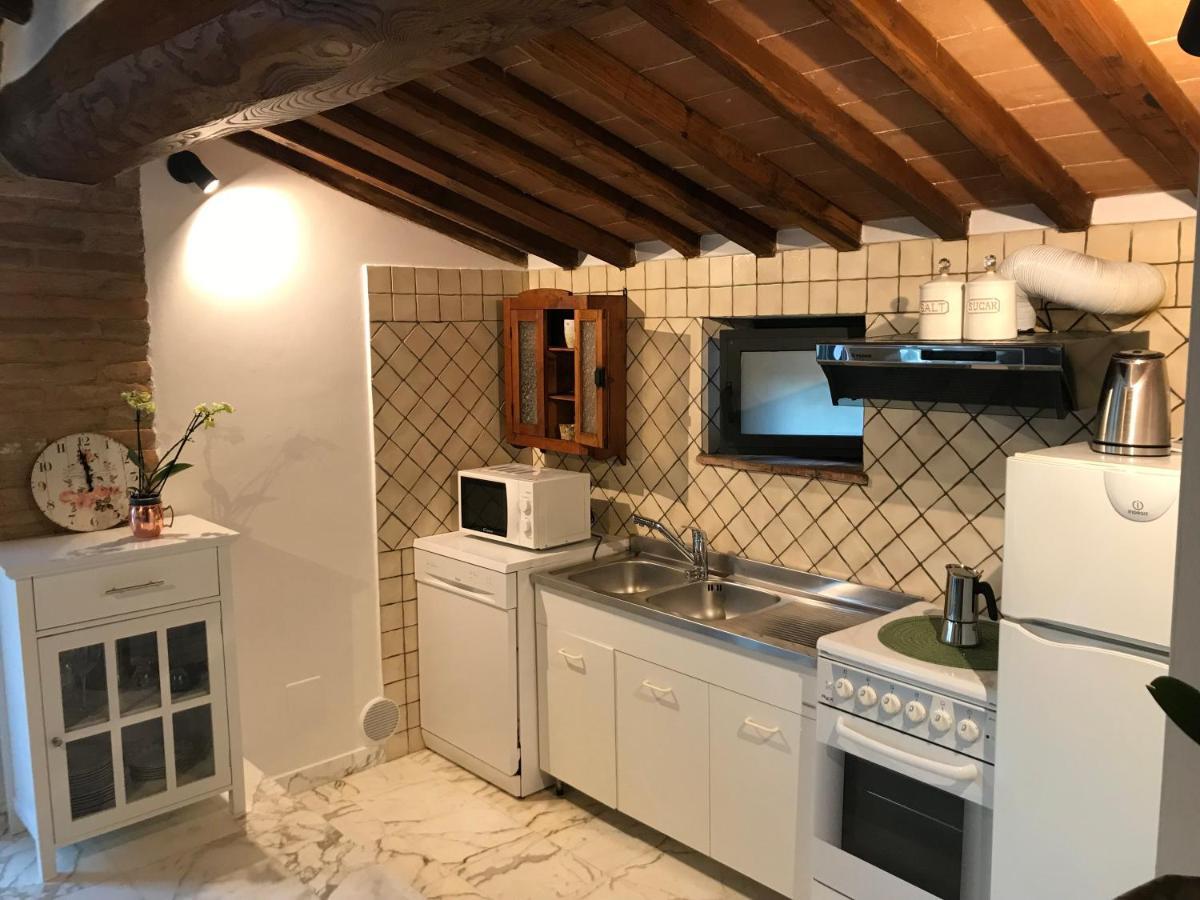 La Perla Tra Gli Ulivi Apartment Siena Luaran gambar